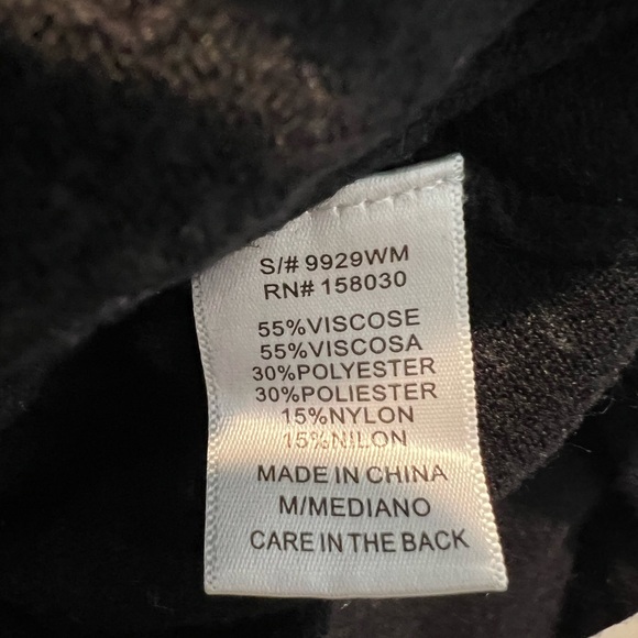 Crop top by Love Tree - Picture 6 of 8